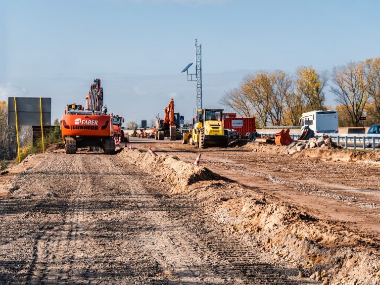 Stát bude na dopravní infrastrukturu do roku 2050 potřebovat 5,9 bilionu korun