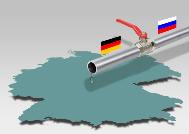 Rusové chtěli loni vypnout dodávky plynu do Německa už v dubnu. Jenže zákeřný úder se jim nepovedl