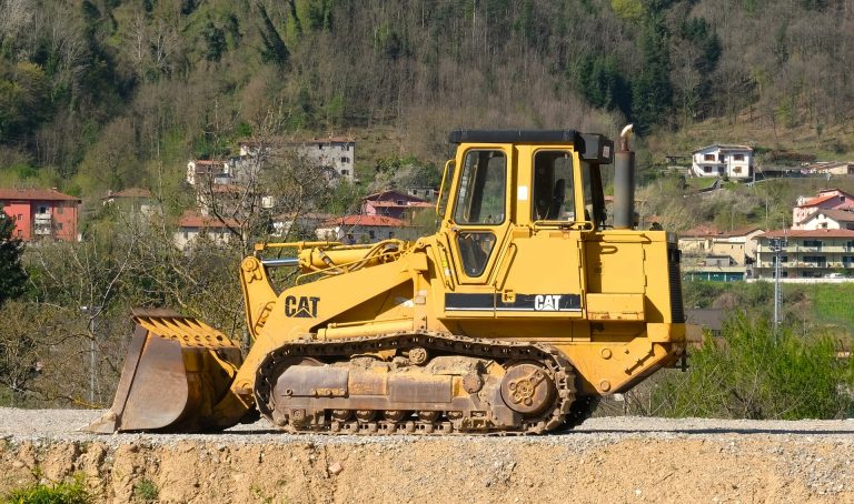 Okružní křižovatka i opravy povrchů silnic, ŘSD zveřejnilo plánované akce ve Zlínském kraji