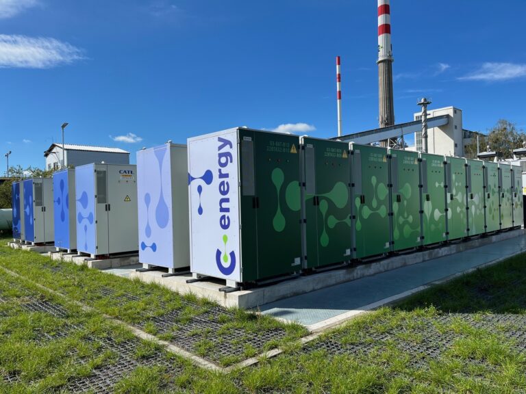 Rostou nejen houby. Firmy C-energy a MND představily své nově dokončené energetické zdroje