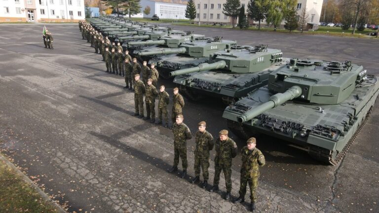 Armáda získá další tanky Leopard 2A4. Vláda projednala jejich nákup